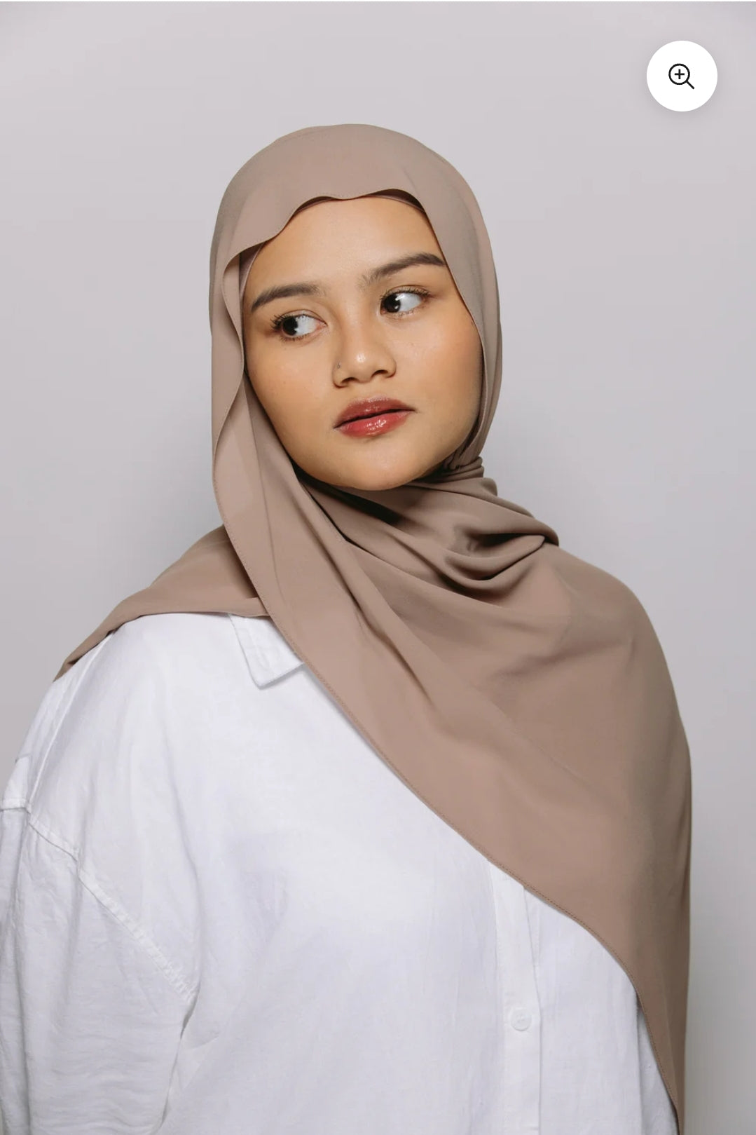 Praline — Instant Chiffon Hijab with Built-in Magnets